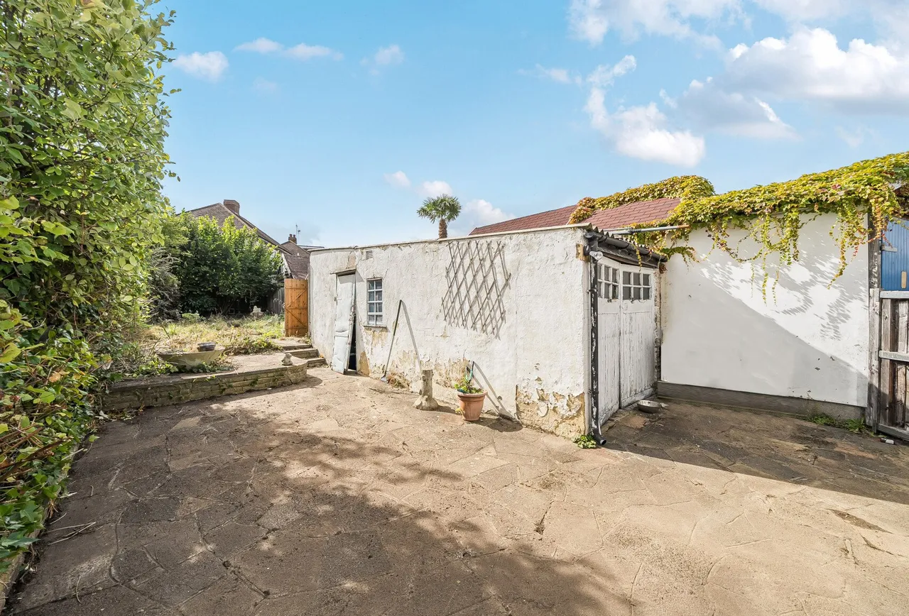 Sutton Common Road, Sutton, SM3 9NH, photo 6