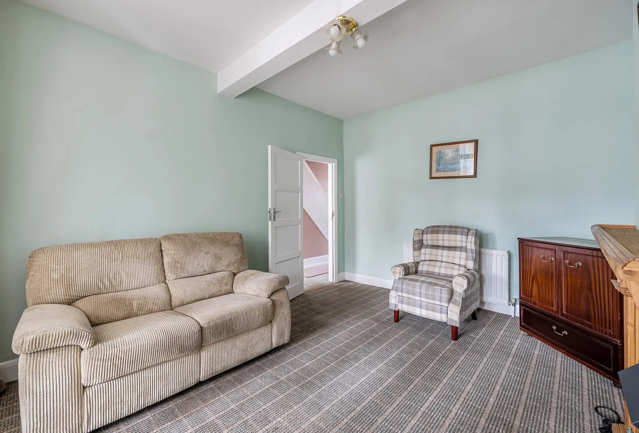 Sutton Common Road, Sutton, SM3 9NH, photo 18