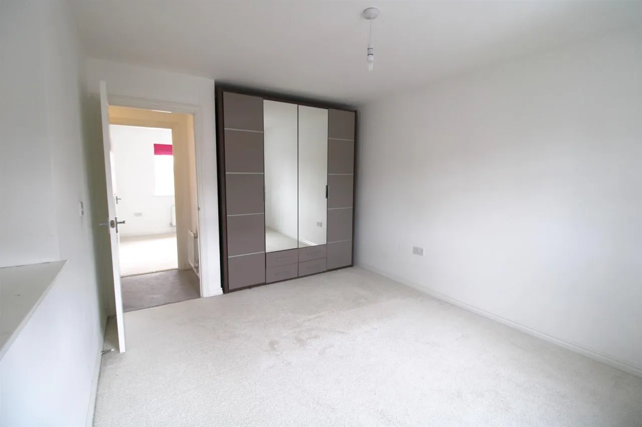 Woodhouses Avenue, Audenshaw, M34, photo 12