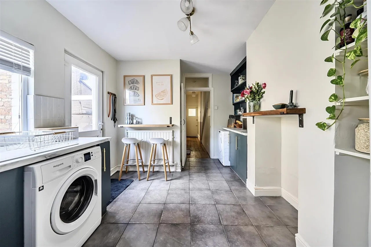 Grove Park, Brislington, BS4, photo 8