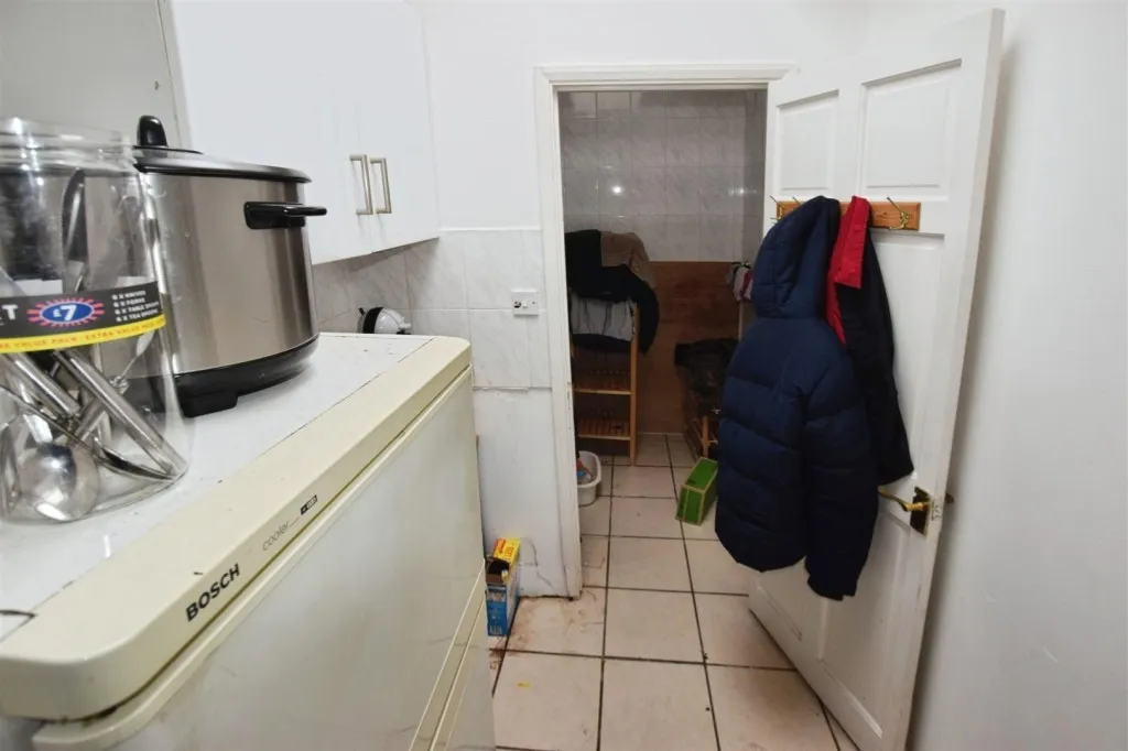 Westbury Road, Watford, photo 4