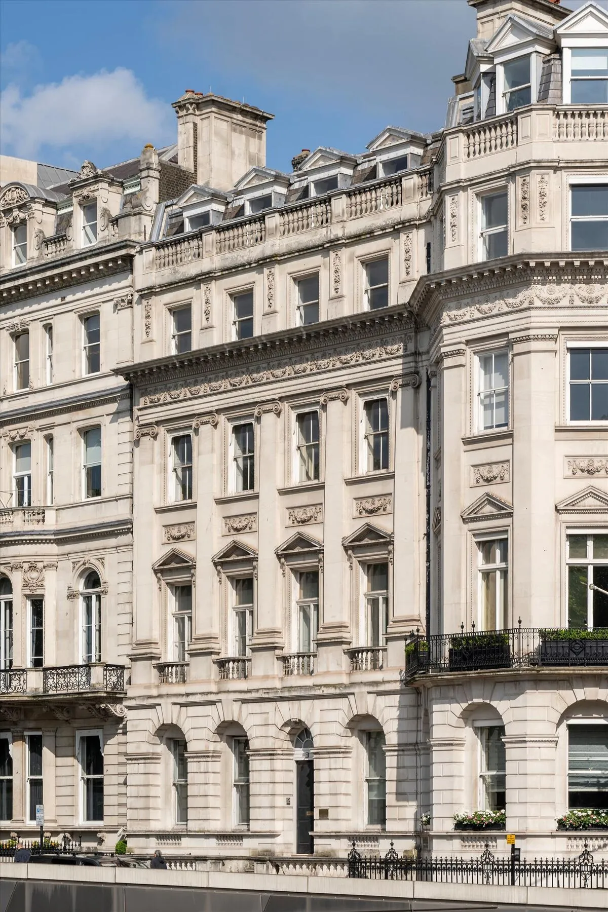 Piccadilly, Mayfair, W1J, photo 19