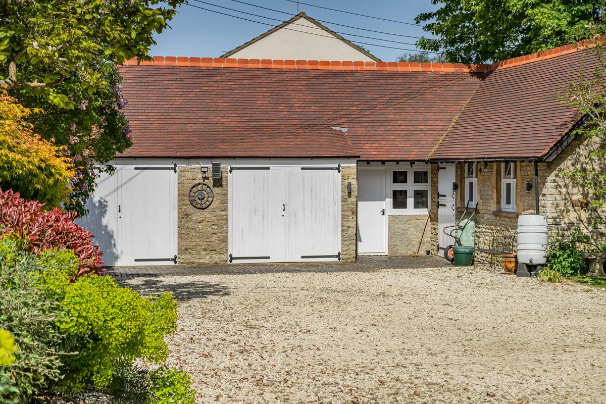 Bicester, OX25, photo 31