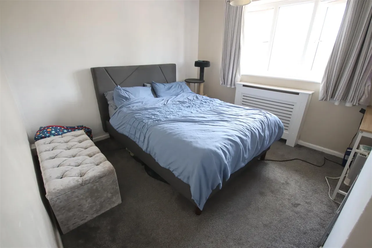Pipsmore Road, Chippenham, photo 14