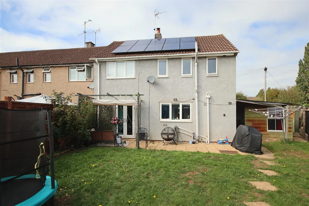 Pipsmore Road, Chippenham, photo 19
