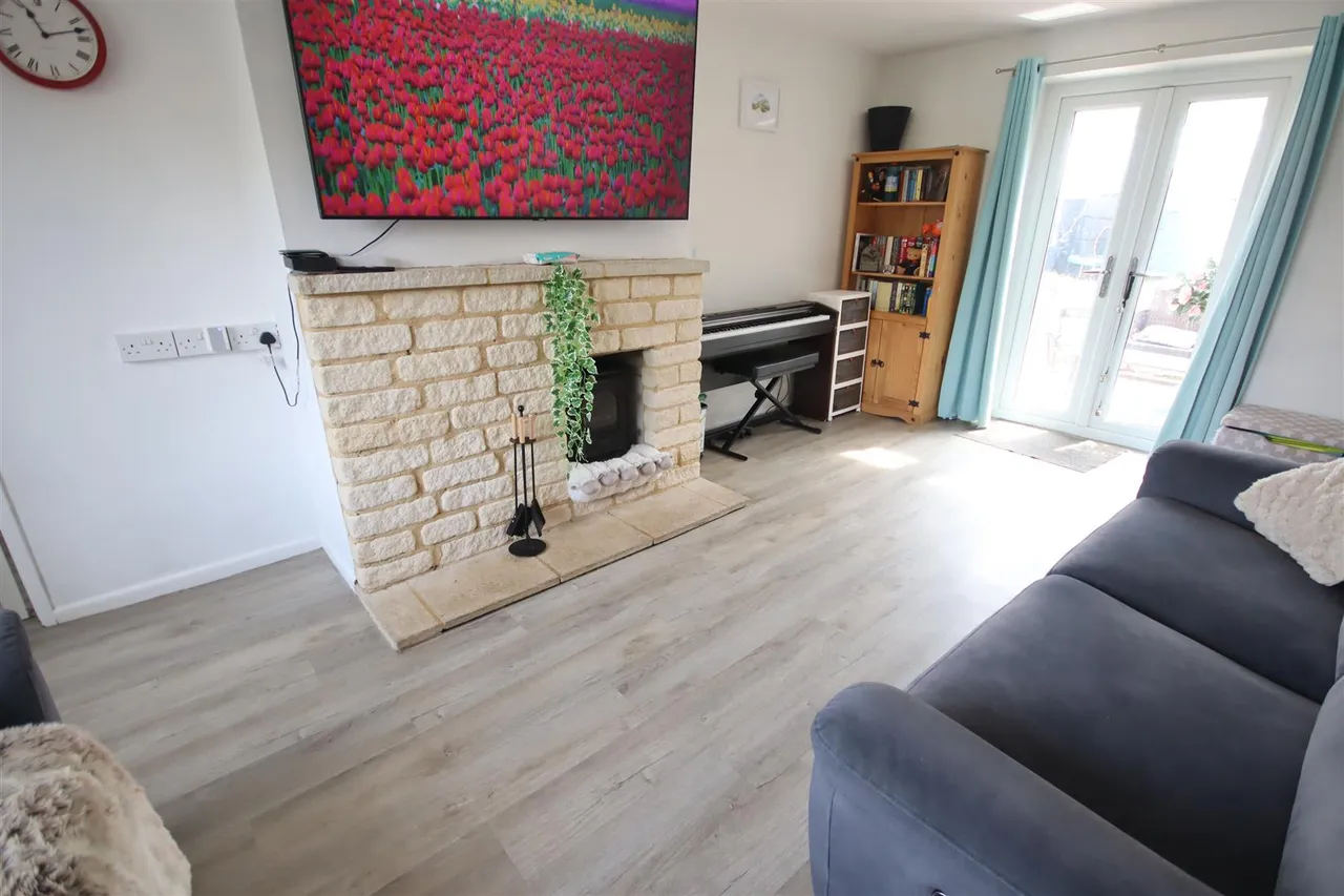 Pipsmore Road, Chippenham, photo 10