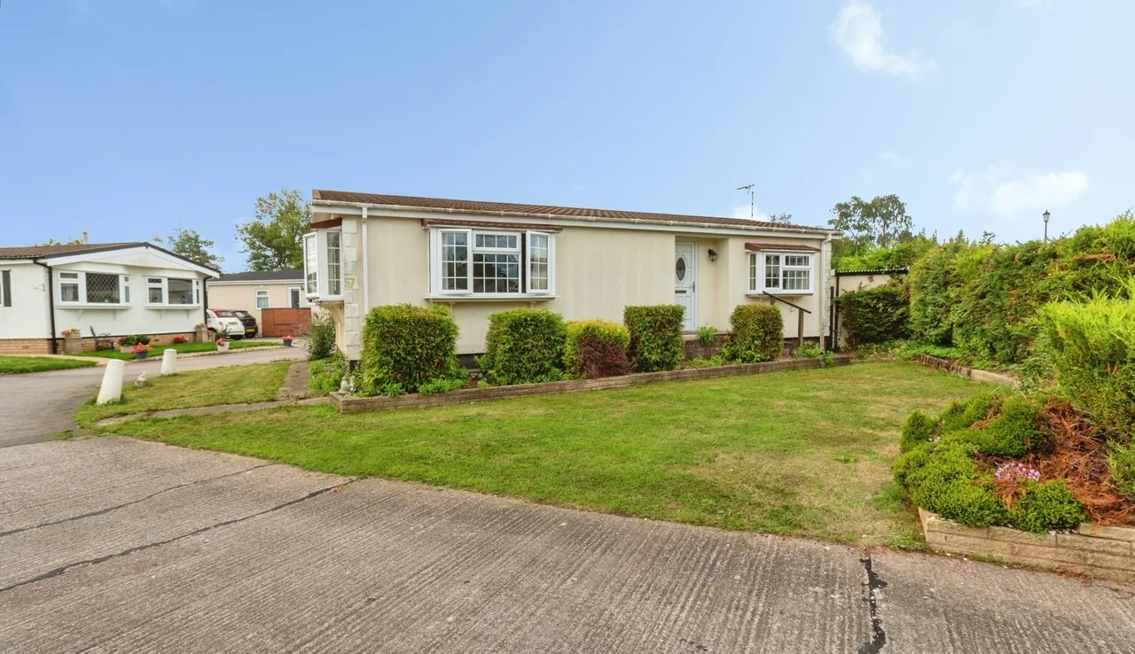 Lodgefield Park, Stafford, ST17, photo 2