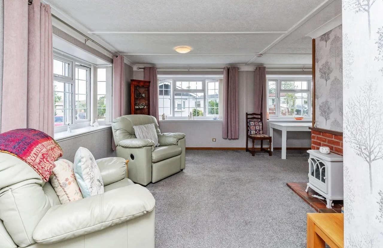 Lodgefield Park, Stafford, ST17, photo 4