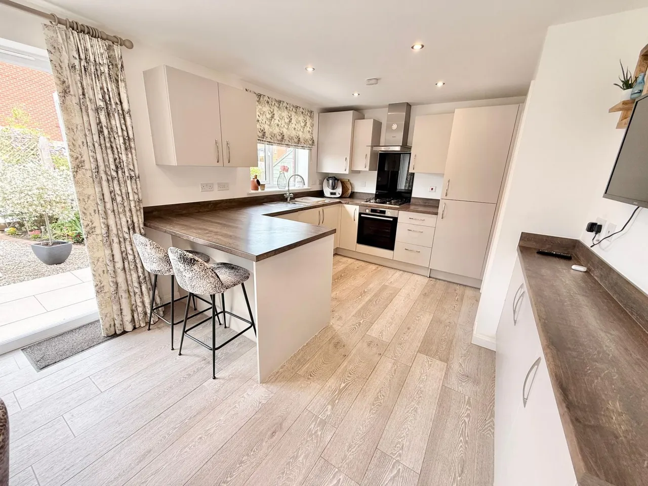 Brook Leasow, Redhill, TF2, photo 7