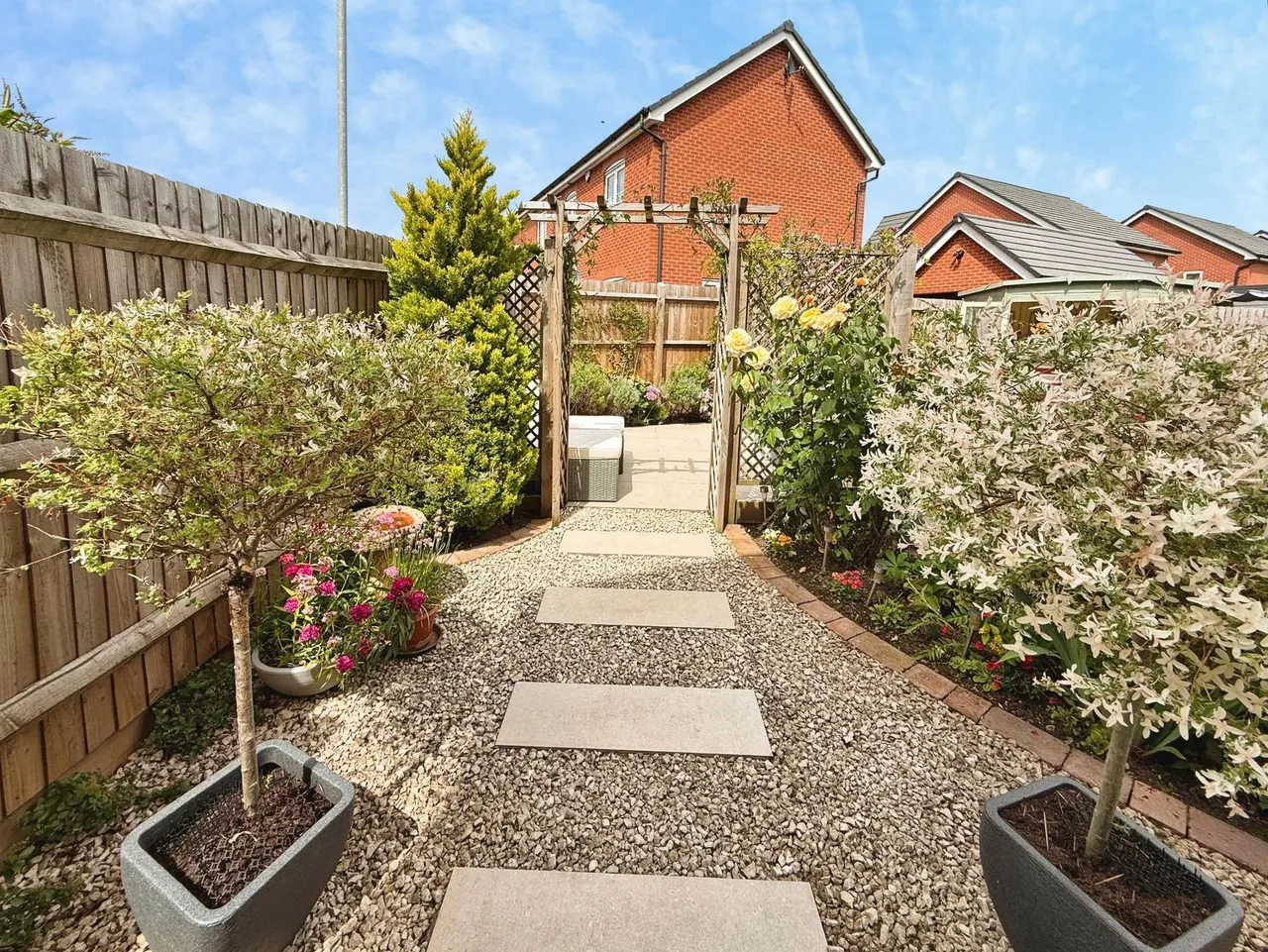 Brook Leasow, Redhill, TF2, photo 17