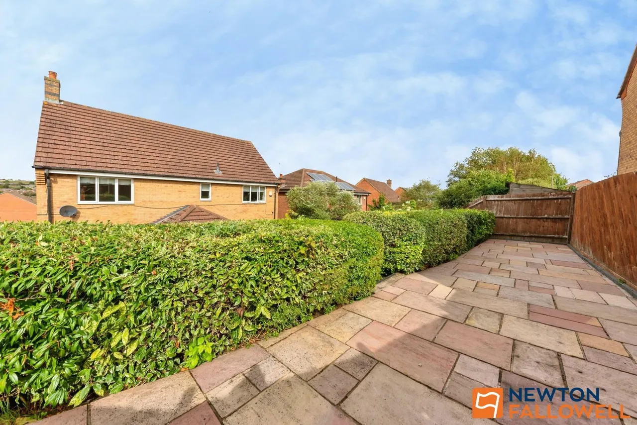 Balmoral Drive, Grantham, NG31, photo 24