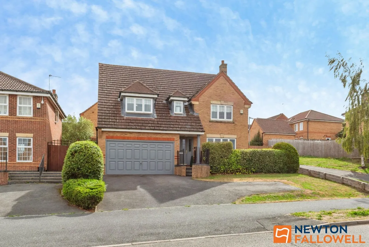 4 bed house for sale, Balmoral Drive, Grantham, NG31