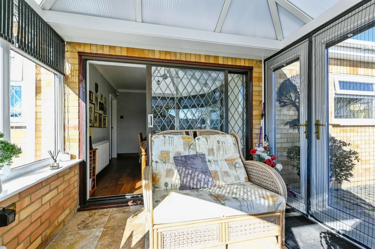 Hazel Close, West Winch, PE33, photo 9
