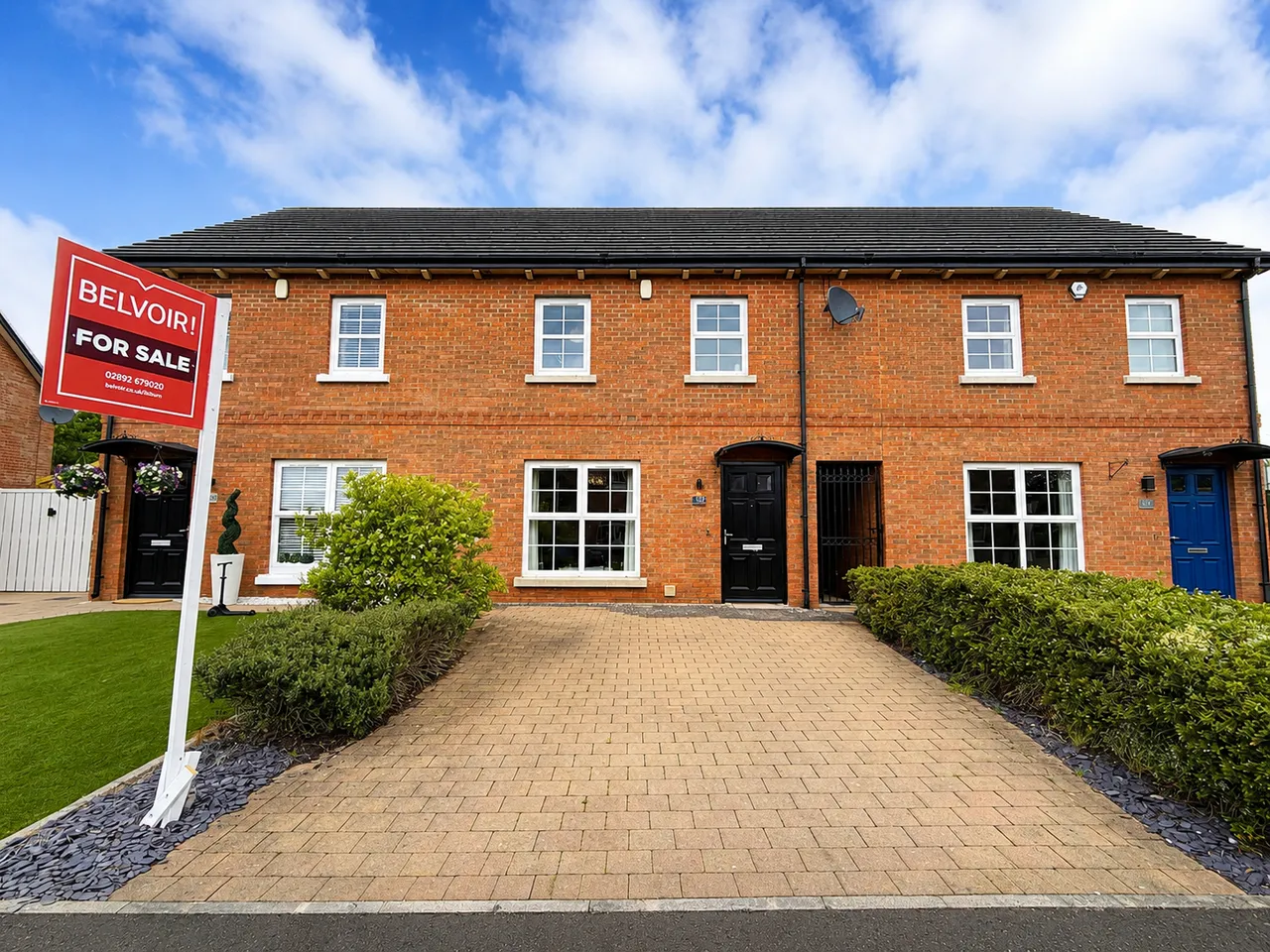 3 bed house for sale — Sir Richard Wallace Walk, Lisburn, BT28