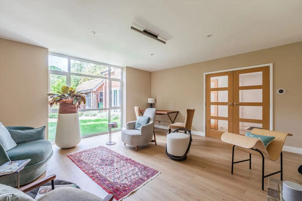 Dartnell Park Road, West Byfleet, KT14, photo 5