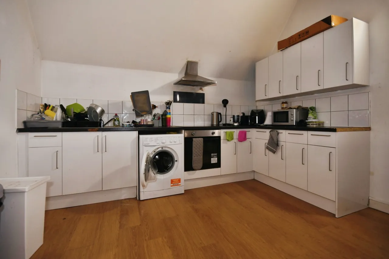 200 Crookes Valley Road, Sheffield, photo 5