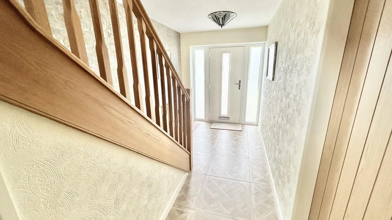 Burnley Road, Weir, OL13, photo 8