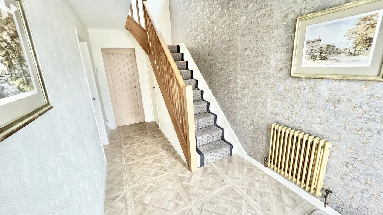 Burnley Road, Weir, OL13, photo 7