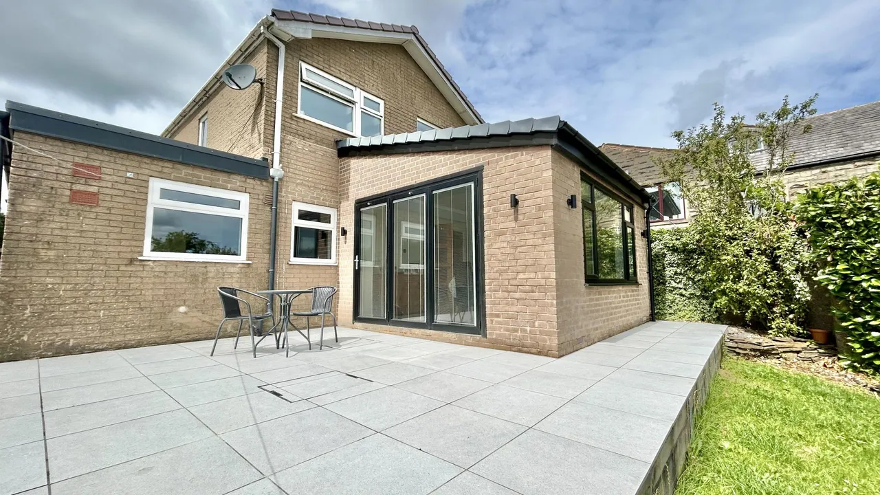 Burnley Road, Weir, OL13, photo 21