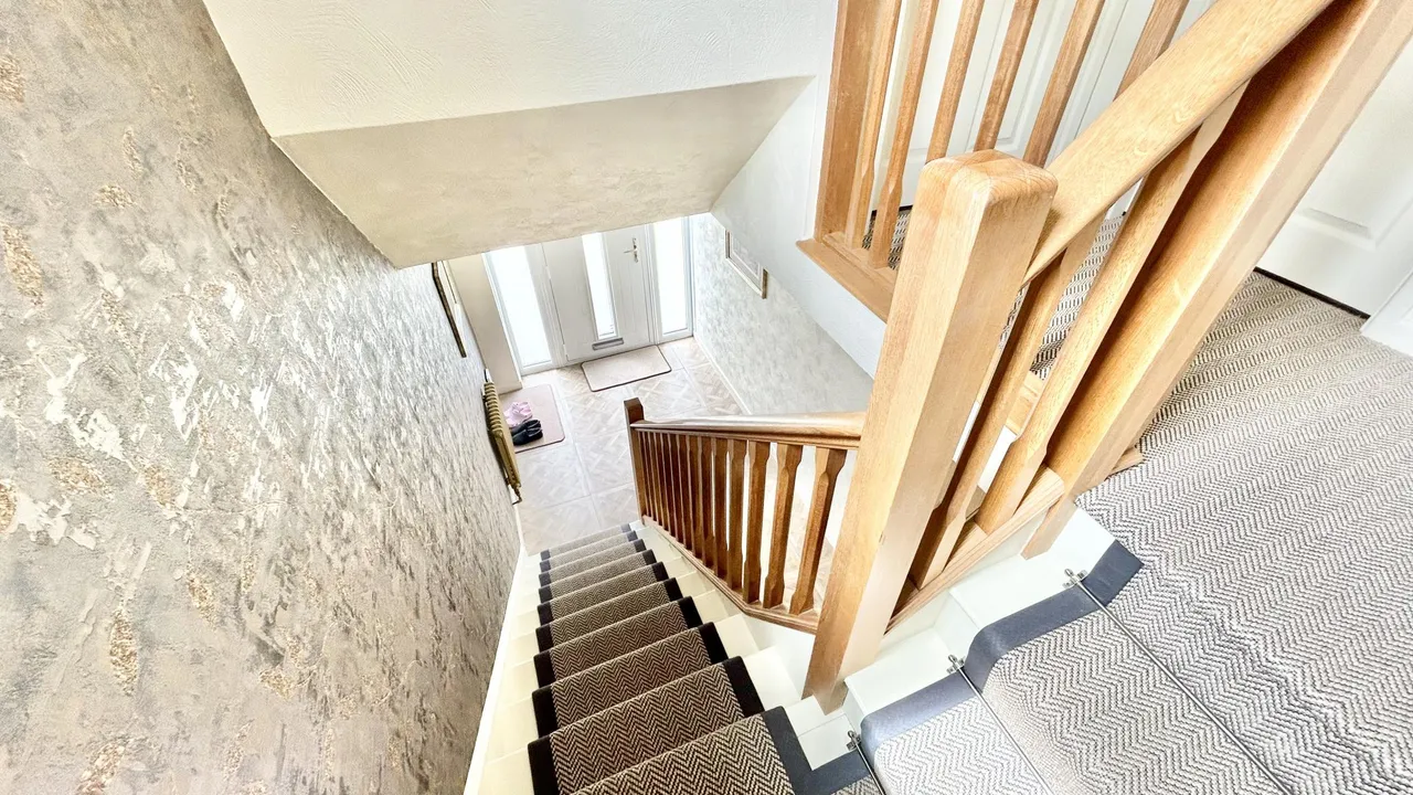 Burnley Road, Weir, OL13, photo 26