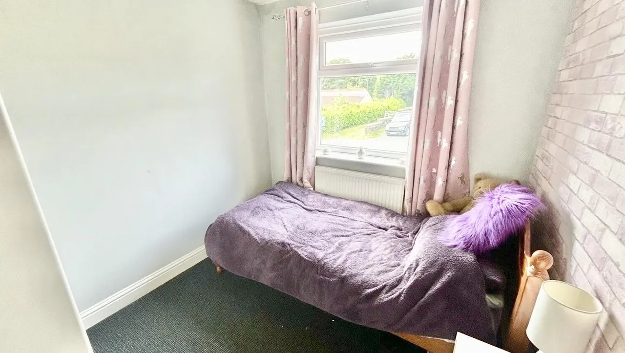 Burnley Road, Weir, OL13, photo 33