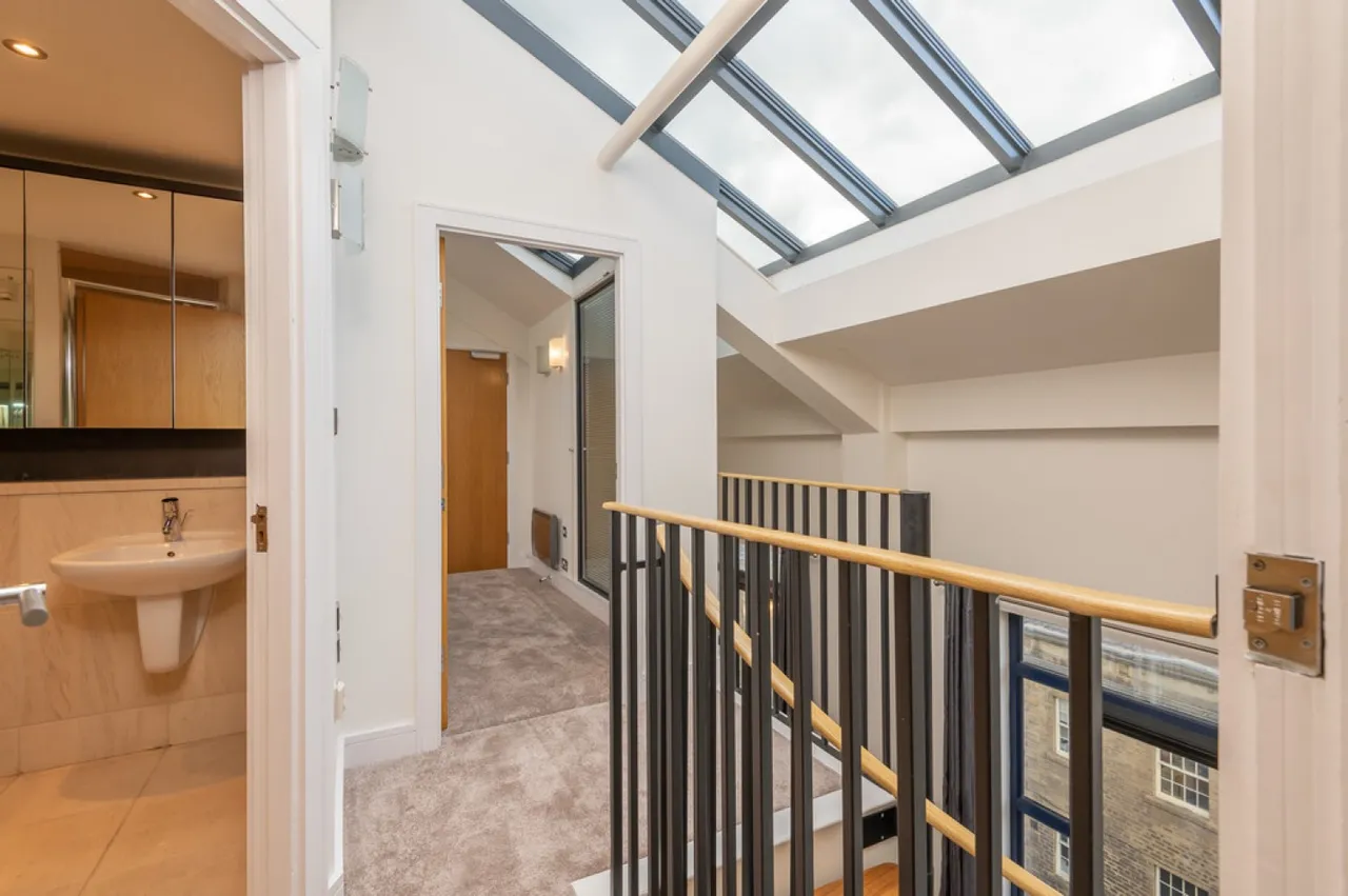 Firth Street, HD1, photo 14