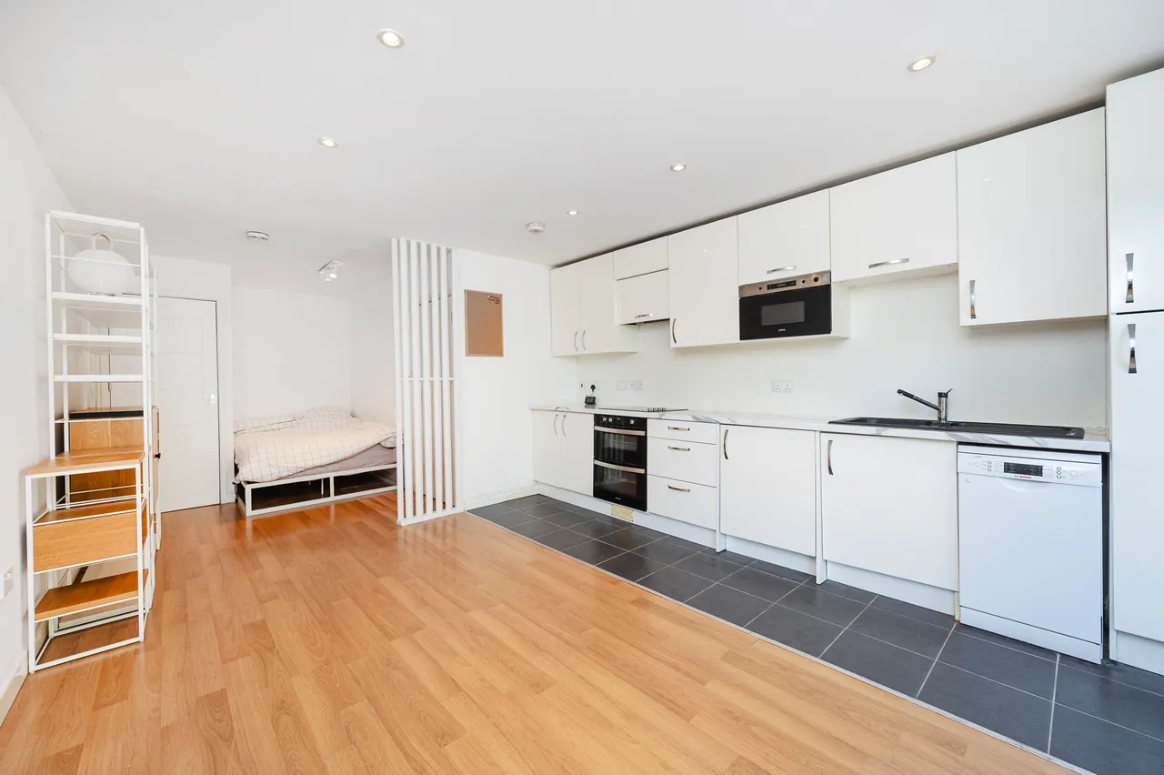 105b Roman Road, London, photo 7