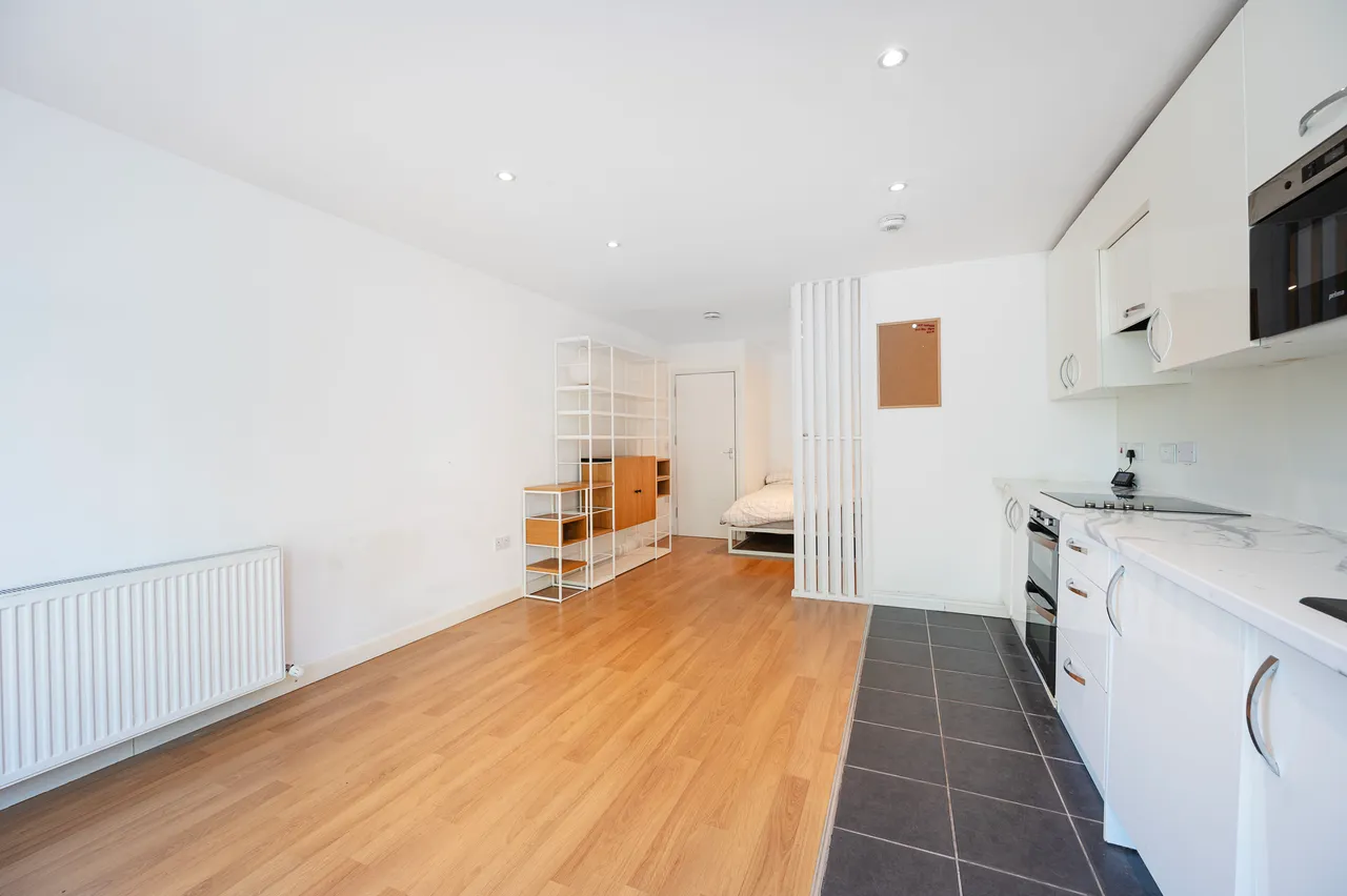 105b Roman Road, London, photo 8