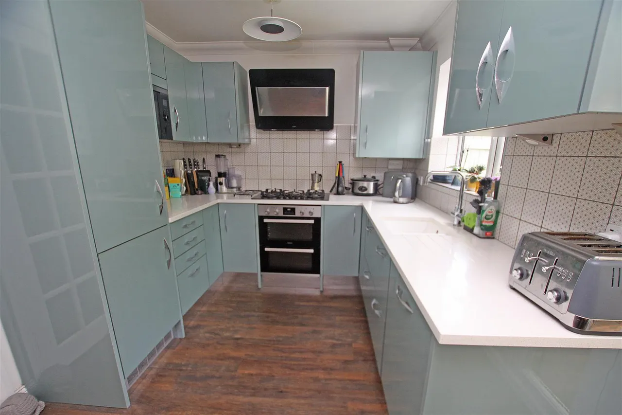 Chesilbourne Grove, Bournemouth, photo 6