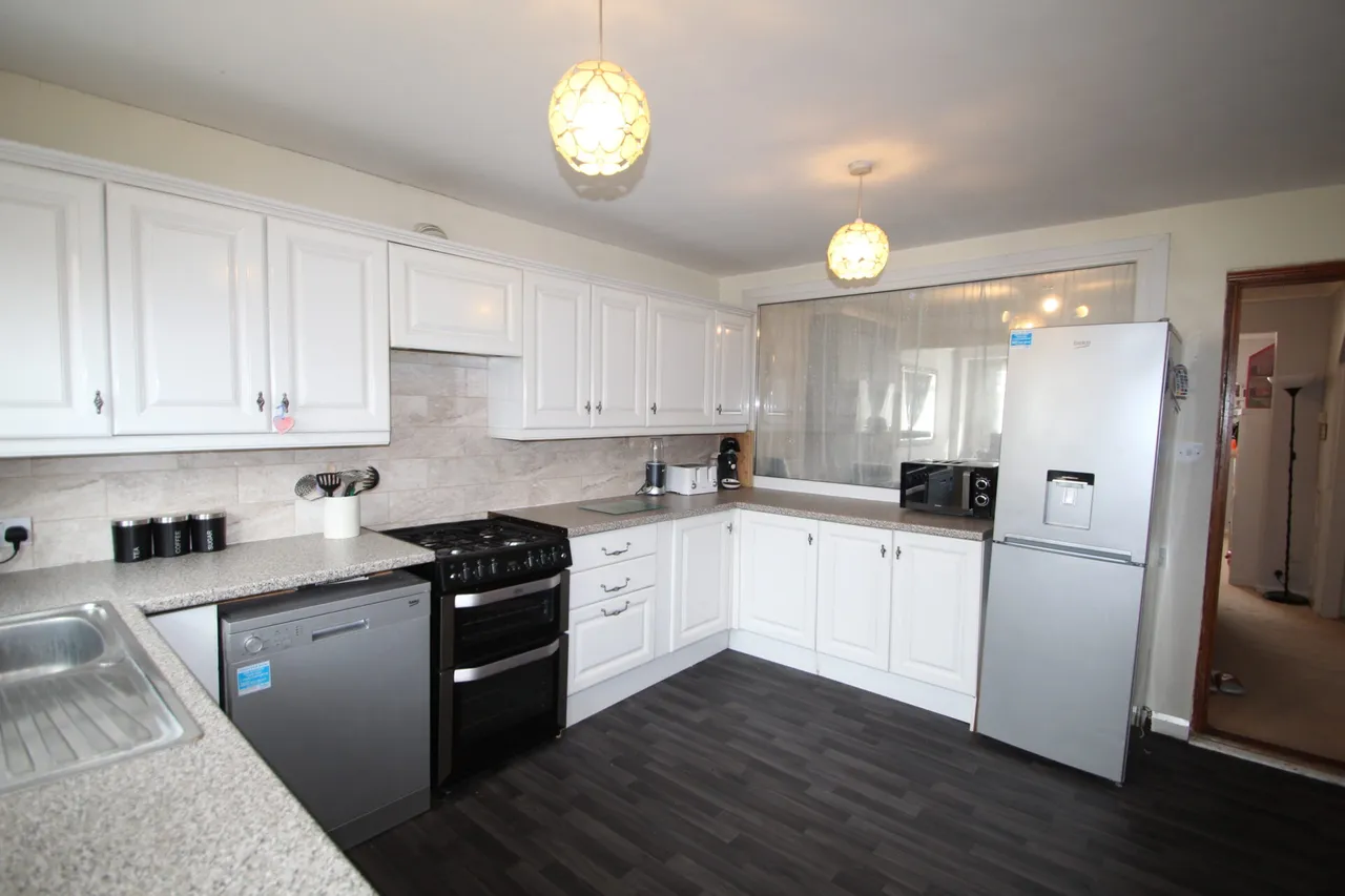 Stanhope Road, Swanscombe, photo 5