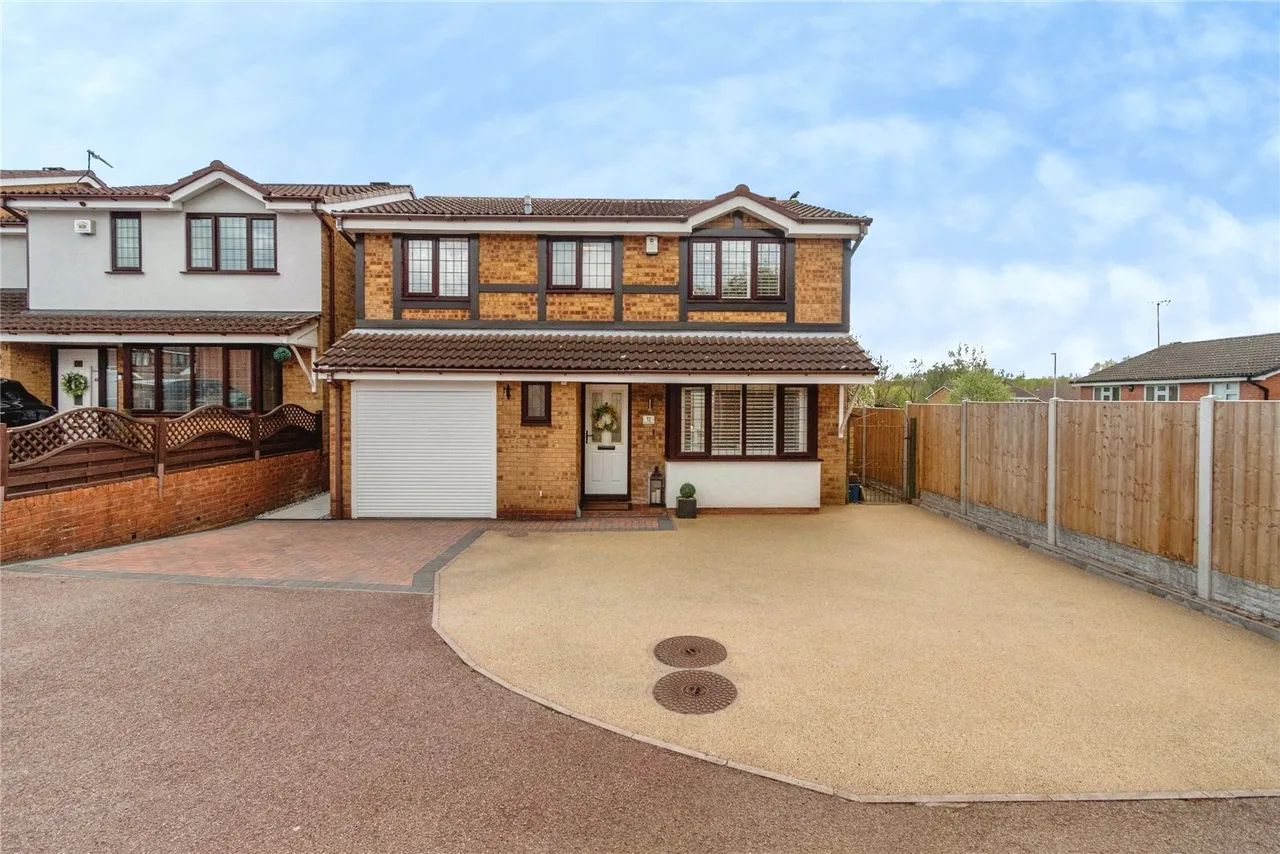 St. Pauls Close, Heath Hayes, Cannock, Staffordshire, WS11, photo 30