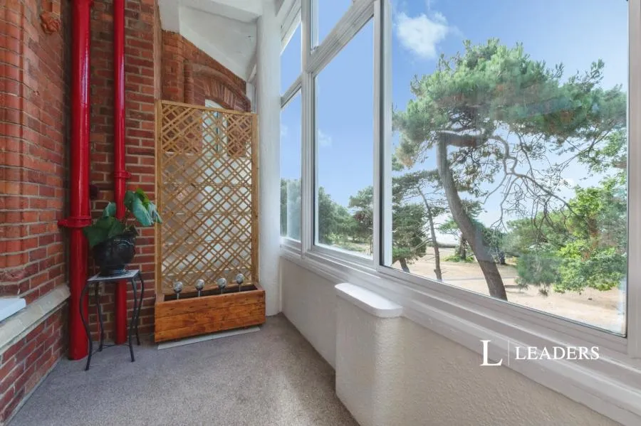 Durley Gardens, Bournemouth, BH2, photo 2