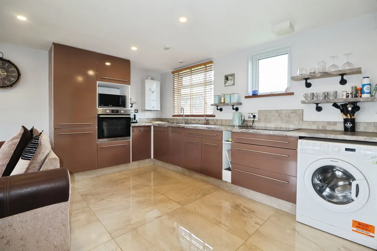1 bed house for sale, Fort Road, Penarth, CF64