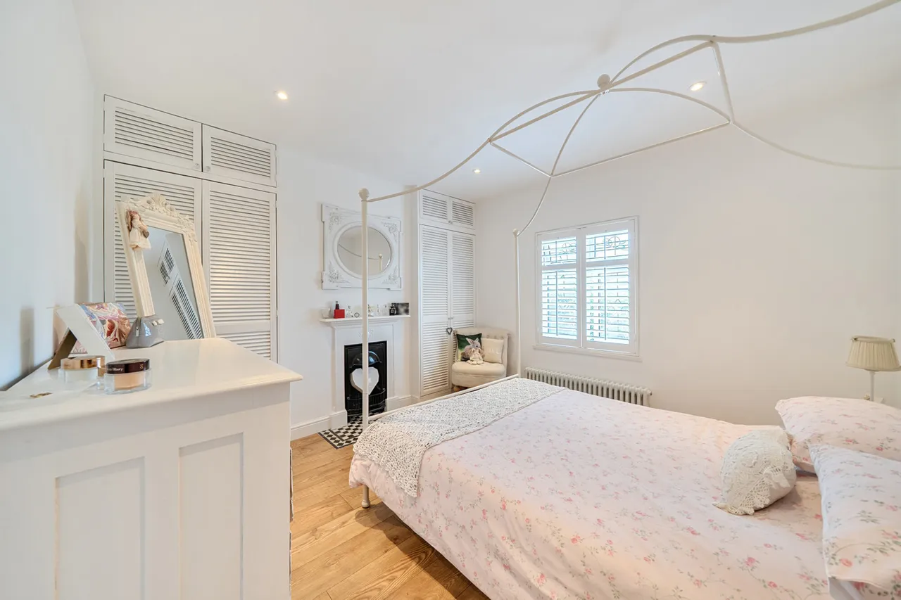 A Truly Exceptional Retreat in the Heart of Prime Uxbridge, UB8, photo 23