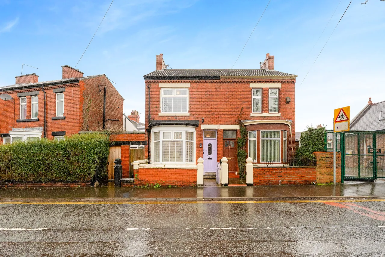 3 bed house for sale — Victoria Road, Runcorn, Runcorn, WA7 5BN