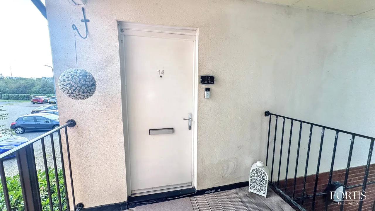 Ariel Close, Newport, NP20, photo 2