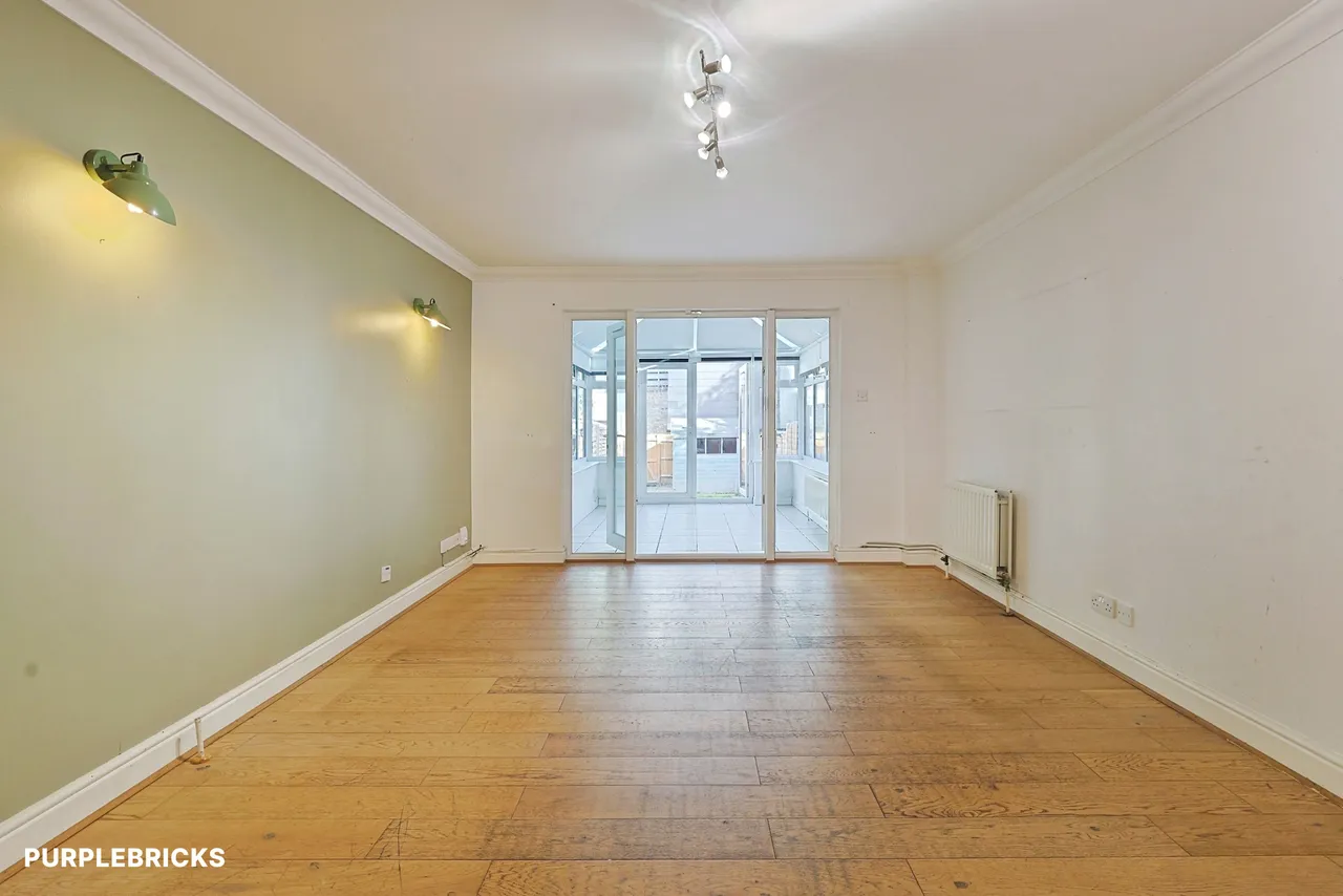 Turner Place, Battersea, SW11, photo 2