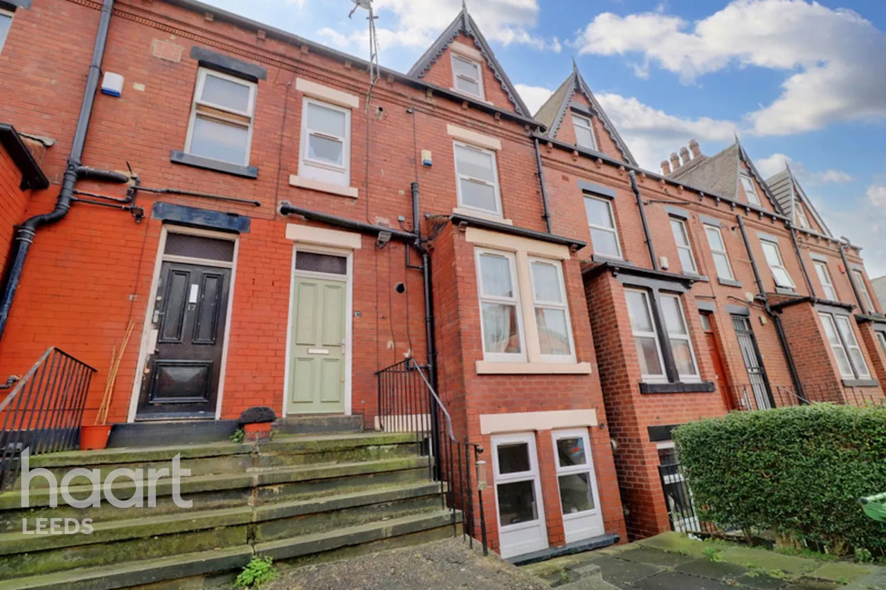 3 bed house for sale, Pearson Grove, Leeds, LS6