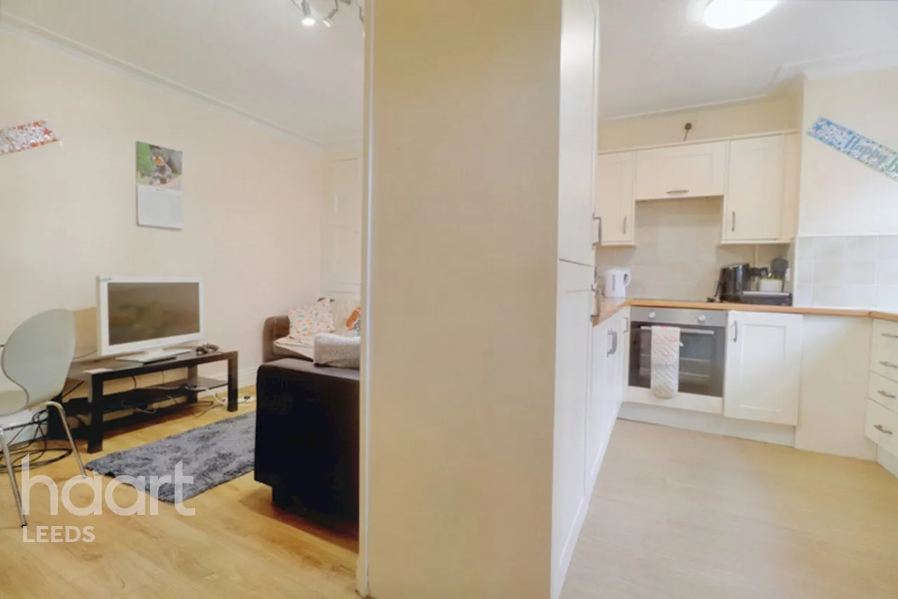 Pearson Grove, Leeds, LS6, photo 4