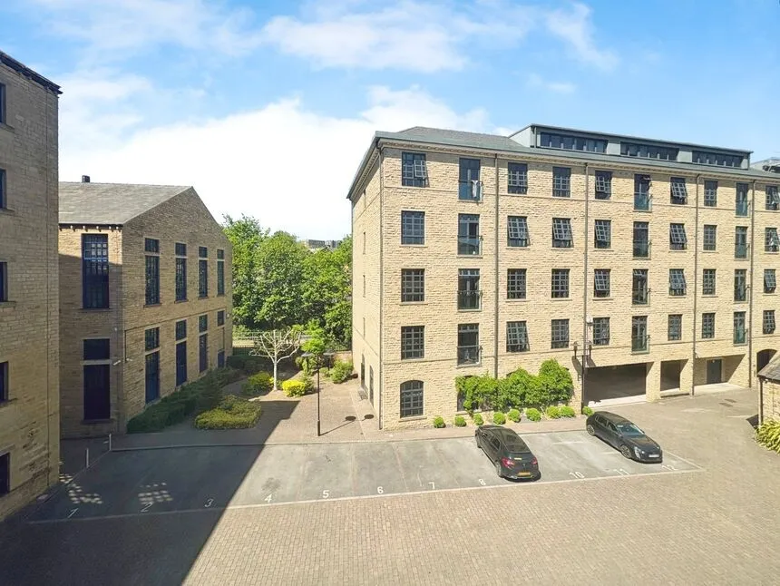 Firth Street, Huddersfield, HD1, photo 11