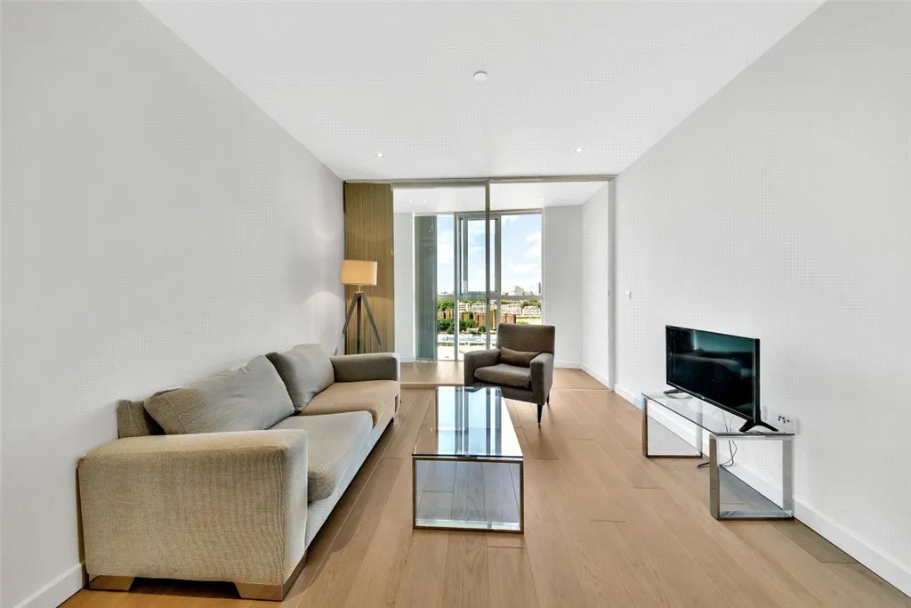 1 bed flat for sale, Wandsworth Road, London, SW8