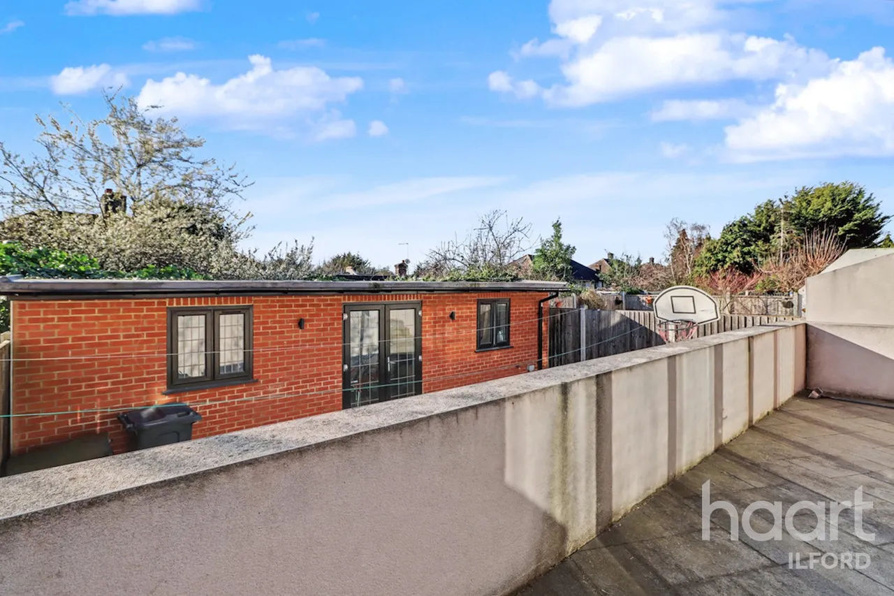Canterbury Avenue, Ilford, IG1, photo 31