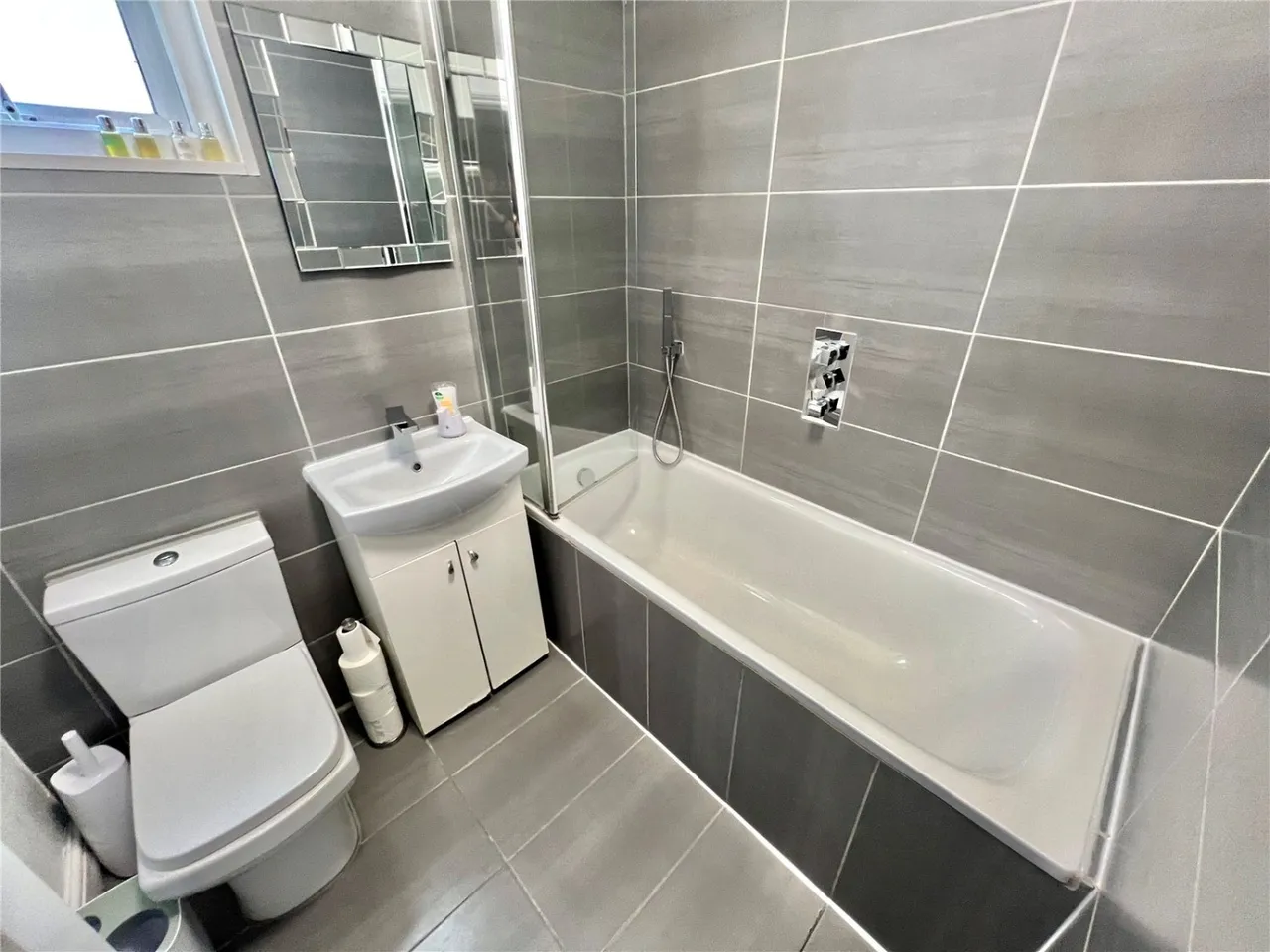 Whittington Road, London, N22, photo 10