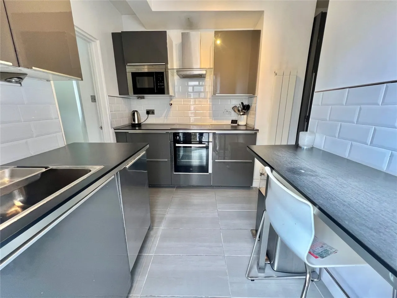 Whittington Road, London, N22, photo 5