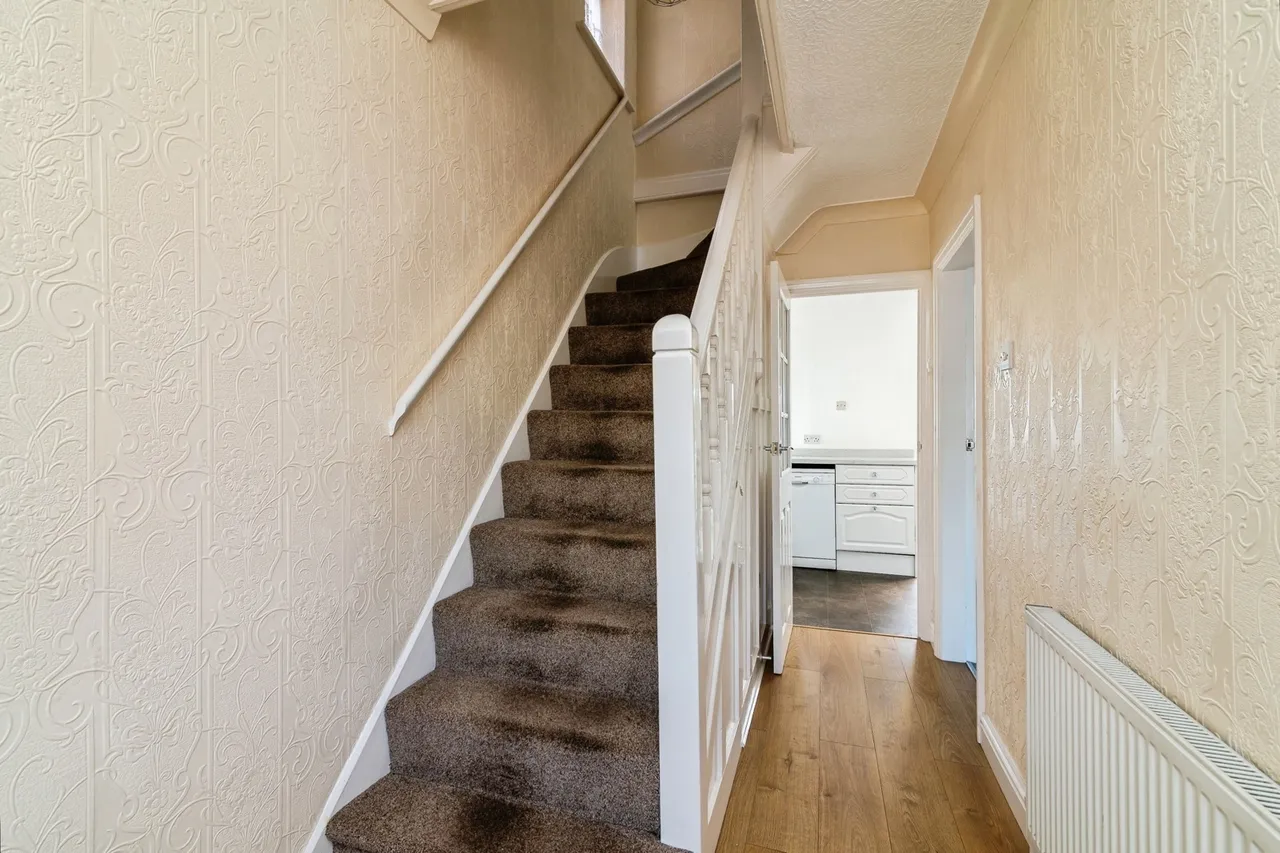 Sandy Lane, Hucknall, Nottingham, Nottinghamshire, NG15, photo 10