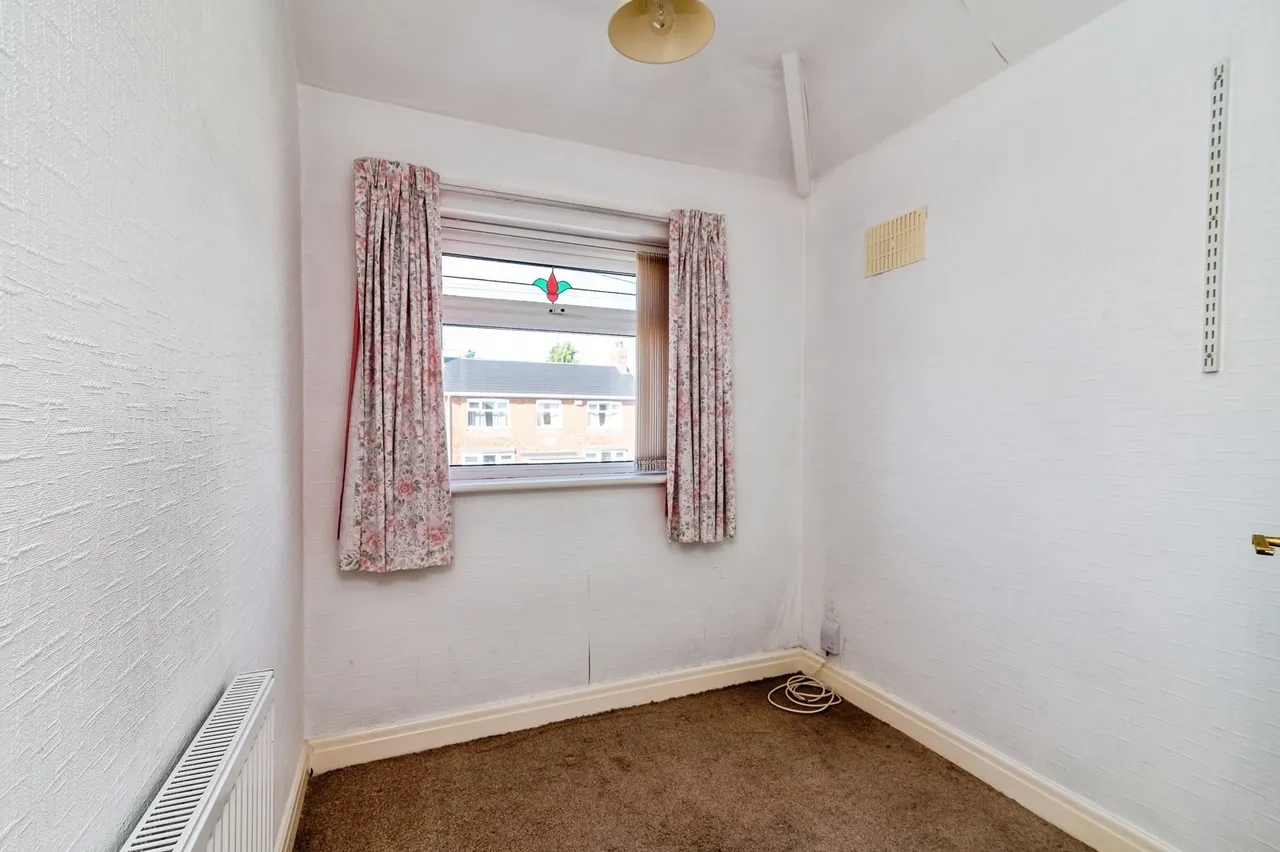 Sandy Lane, Hucknall, Nottingham, Nottinghamshire, NG15, photo 18