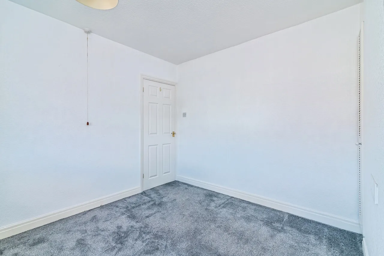 Sandy Lane, Hucknall, Nottingham, Nottinghamshire, NG15, photo 16