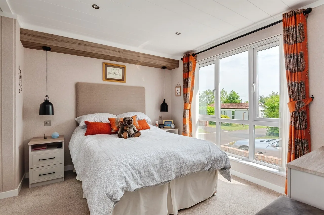 Chester Road, Frodsham, WA6, photo 9