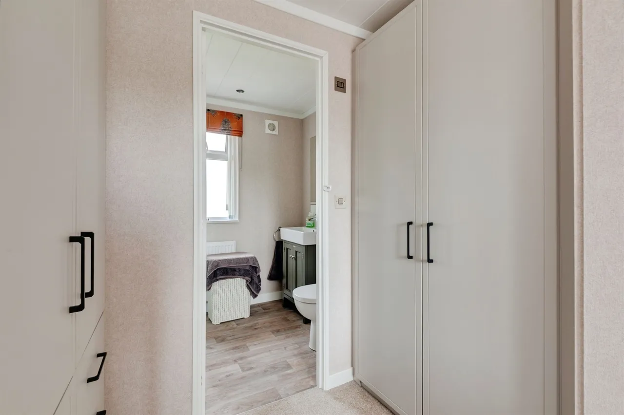 Chester Road, Frodsham, WA6, photo 11
