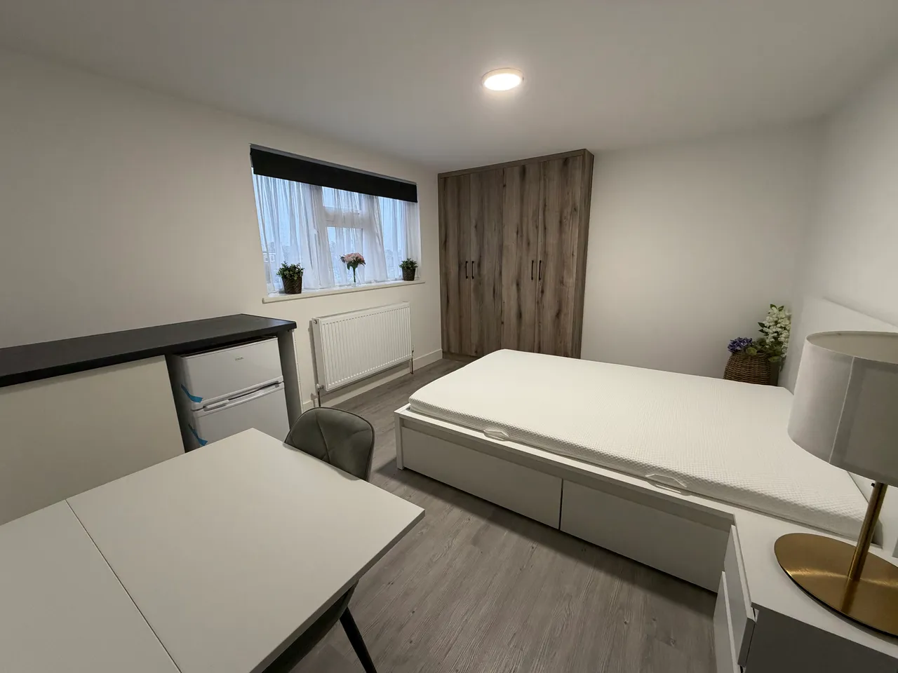 1 bed property to rent, Ilford, IG4